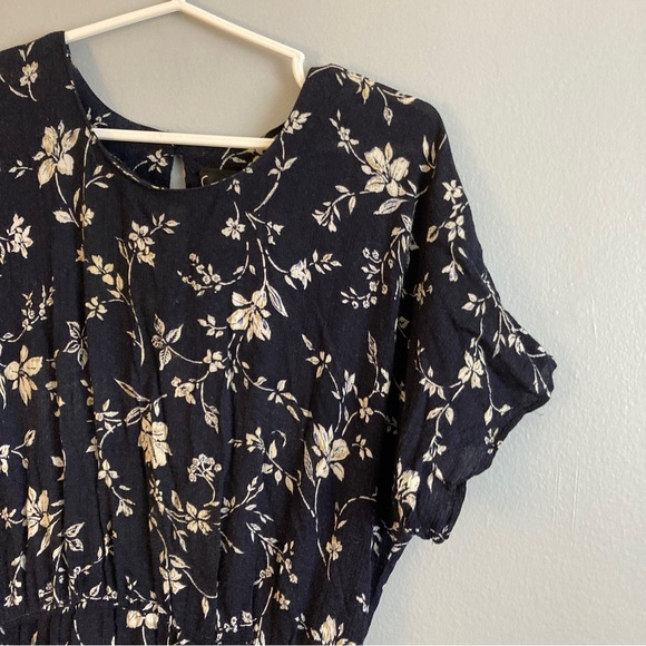 Scarlet maxi dress fit and flare navy blue floral size m vintage made in Canada - Picture 2 of 9